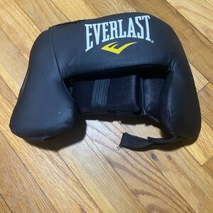 Everlast Black Boxing Headgear with Logo
